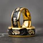 GOLD SKY - Meteorite Gold Leaf Flakes Wedding Band